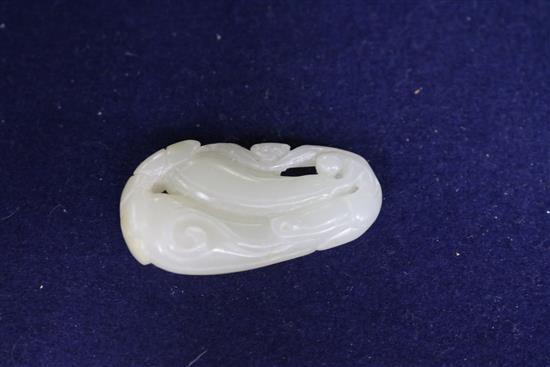 Two Chinese pale celadon jade carvings, 4.9cm and 4.8cm
